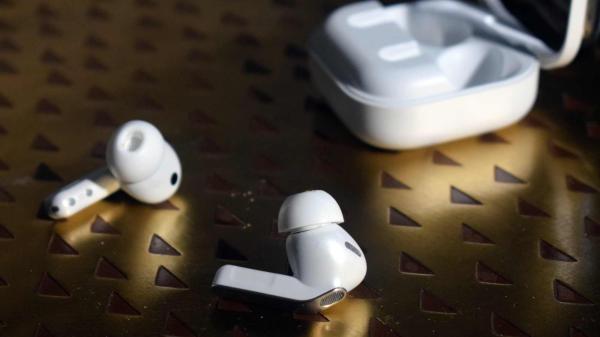 Samsung Galaxy Buds are stealing a key…