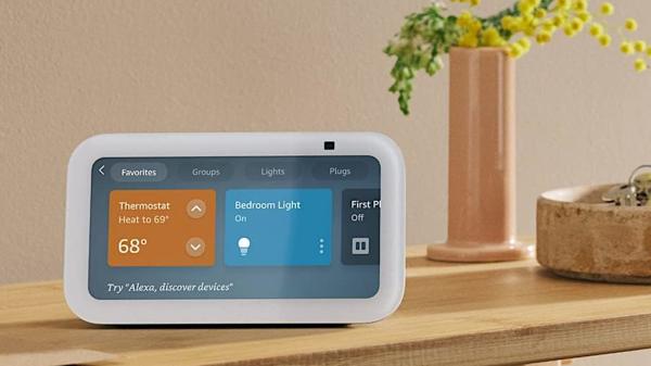 photo of Amazon’s Echo Show 5 is a stellar 39% off ahead of October Prime Day image