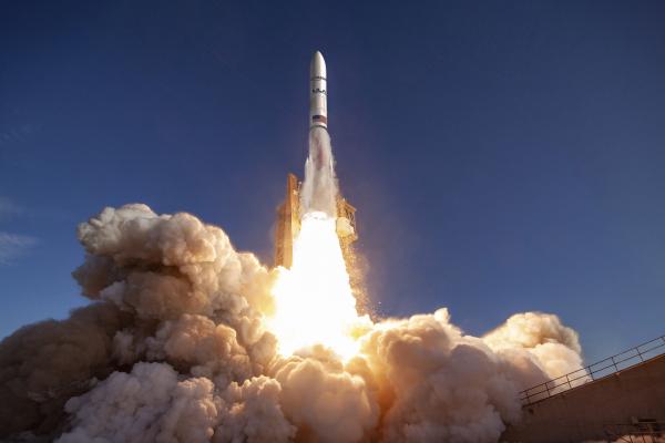 photo of Amazon’s new satellite network for mobile phones could turn up the heat on SpaceX image