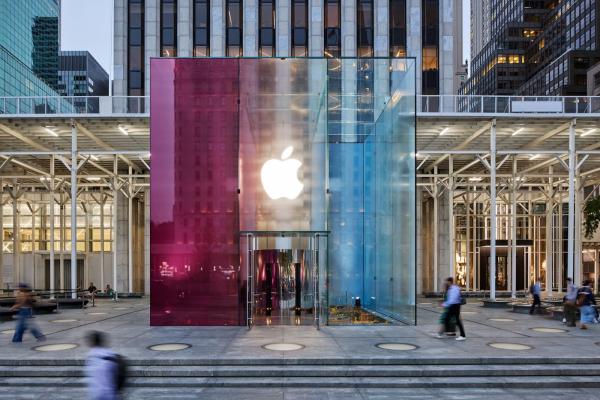 Apple CEO John Ternus Teases iPhone 18…