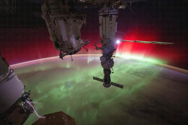 photo of Here’s Where Americans Could See the Northern Lights on New Year’s Eve image