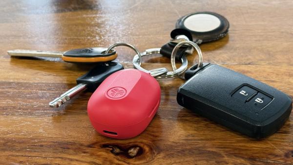 photo of These tiny, cheap keyring wireless earbuds have Apple Find My location support — they're an AirTag and… image