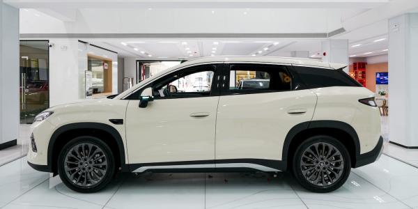 BYD launches the Song Ultra EV as orders reach over 21,500&hellip;