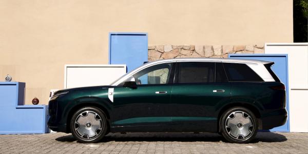 photo of BYD delays flagship electric SUV launch as preorders surge to over 100,000 image