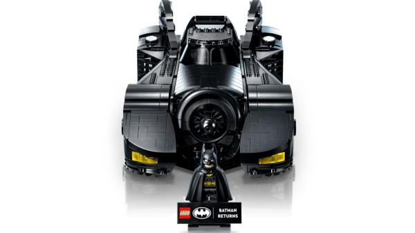 photo of Lego’s ‘Batman Returns’ Batmobile Might Be Its Coolest DC Set Yet image