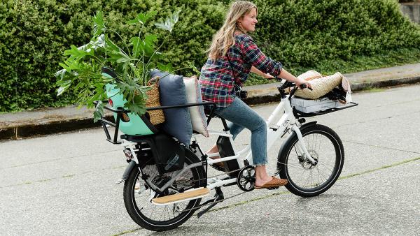 Blix Packa Genie cargo e-bike with free…