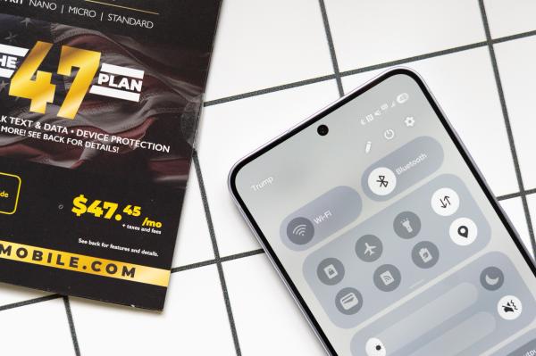 photo of Trump Mobile is just one in the crowd of conservative carriers image