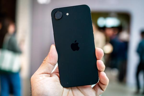 Apple’s iPhone revenue jumps to $57&hellip;