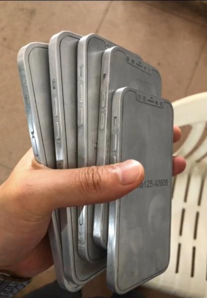 photo of Alleged iPhone 12 Molds and CAD Images Show New iPad Pro-Style Design image