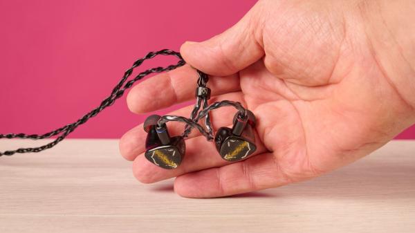 Noble’s Vanguard audiophile wired…