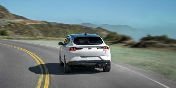 Ford won’t give 2026 Mustang Mach-E…