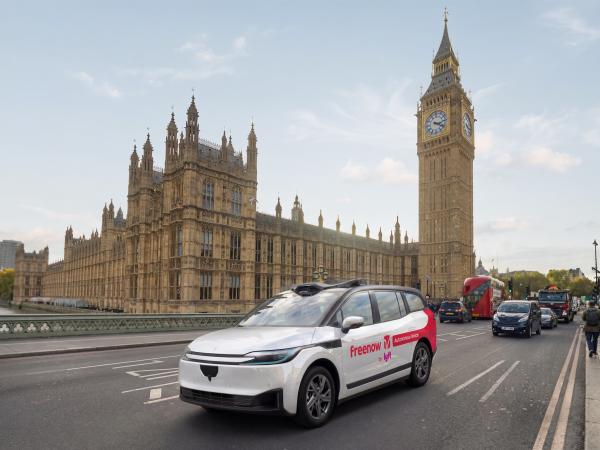 photo of Lyft and Baidu enter London’s robotaxi battleground as testing begins image