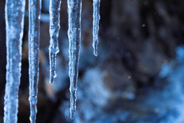 photo of Five Minutes of Extreme Cold Might Help You Sleep Better, Study Finds image