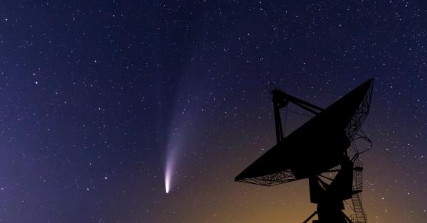 The Brightest Comet of 2025 Is Coming.…