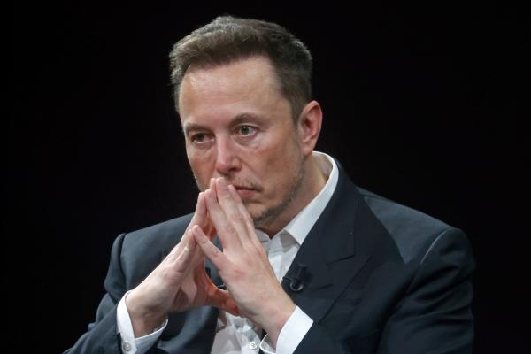 photo of Elon Musk Agrees With Tweet Saying Americans Aren’t Smart Enough for Tech Jobs image