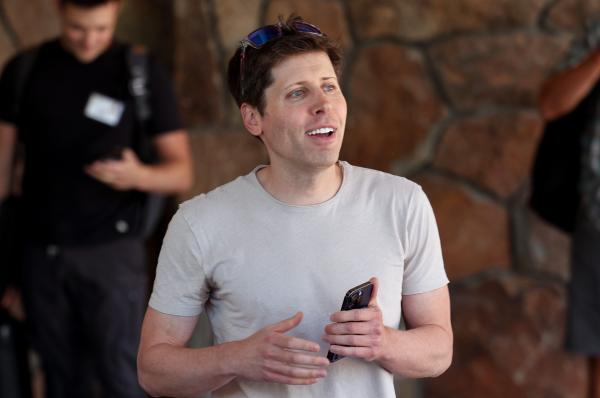 photo of Sam Altman says Meta tried and failed to poach OpenAI’s talent with $100M offers image