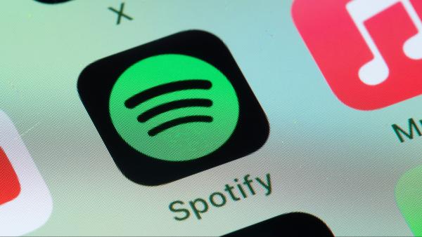 Spotify says it’s fixing the bug that…