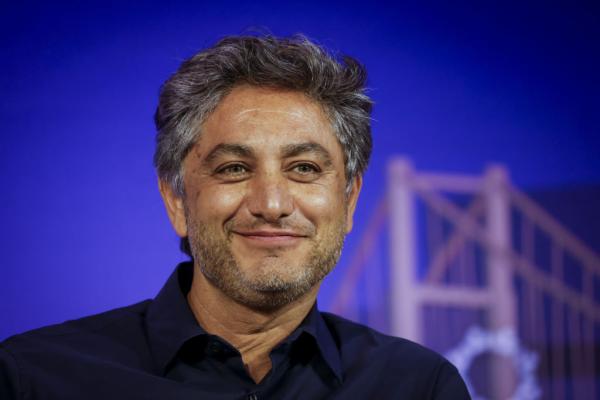 photo of Musk’s long-time backer is giving SpaceX stock to its investors image