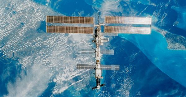 photo of An International Space Station Leak Is Getting Worse—and Keeping NASA Up at Night image