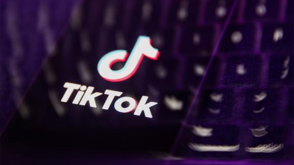 photo of TikTok gets Tay and Billie back with new UMG content licensing deal image
