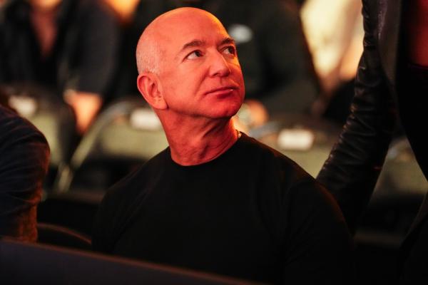 Jeff Bezos Reportedly Stops Washington…