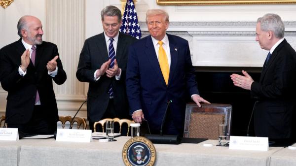 photo of Legal Experts Are Alarmed the SEC Isn’t Investigating Trump-Linked Crypto Venture image