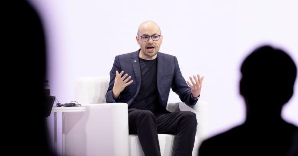 photo of Demis Hassabis Thinks AI Job Cuts Are Dumb image