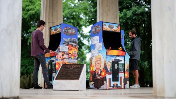 photo of Activists Install Arcade Game Mocking Trump on the National Mall. You Can Play It in Your Browser Right Now image