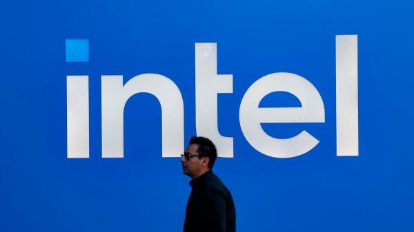 photo of AI Hype Delivers Intel Its Fastest Revenue Growth in 15 Years image