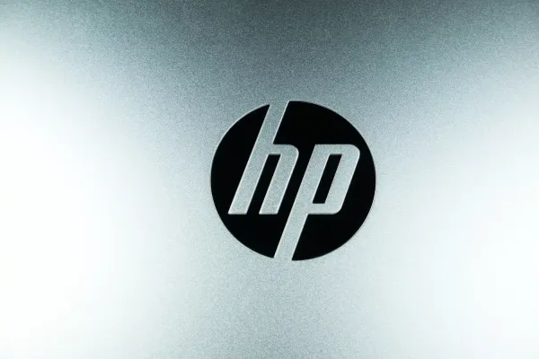 photo of Microsoft finally confirms Windows bug that renames printers and forcibly installs the HP Smart app image