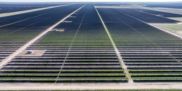 photo of Texas adds another huge solar farm as ERCOT grid demand soars image
