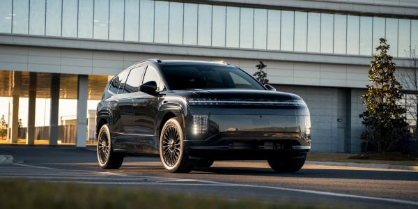 Hyundai’s $359 IONIQ 5 lease looks…