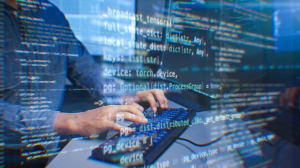 Teenager hacks open Microsoft database&hellip;