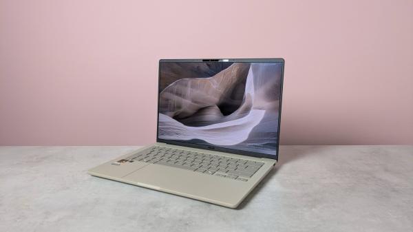 The incredibly lightweight Asus Zenbook…