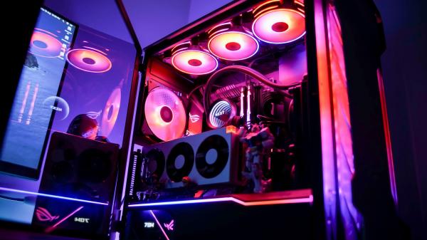 photo of Someone has built a gaming PC the size of a room, complete with giant fans and air conditioning for cool operation —&hellip; image