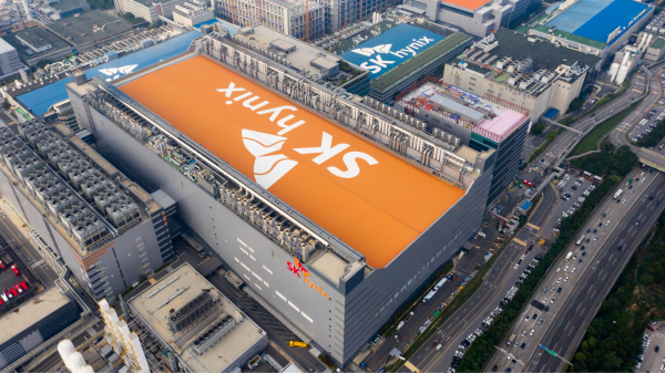 SK hynix reportedly discussing US memory…
