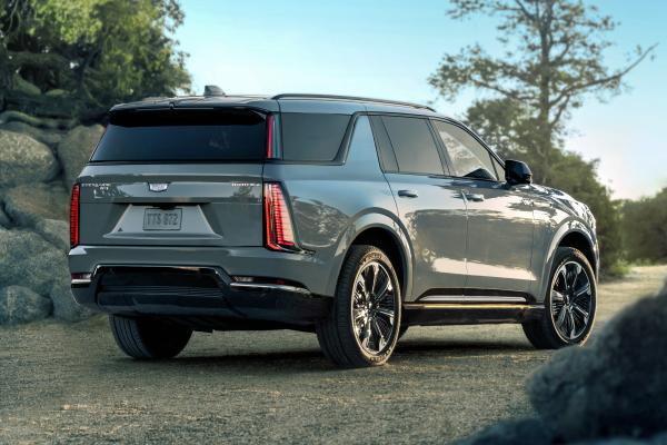 Cadillac’s new electric Escalade IQL…