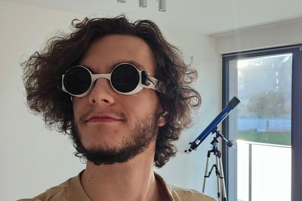 photo of This Guy Built a Pair of AR Glasses From Scratch, and Soon You May Even Be Able to Make Your Own image