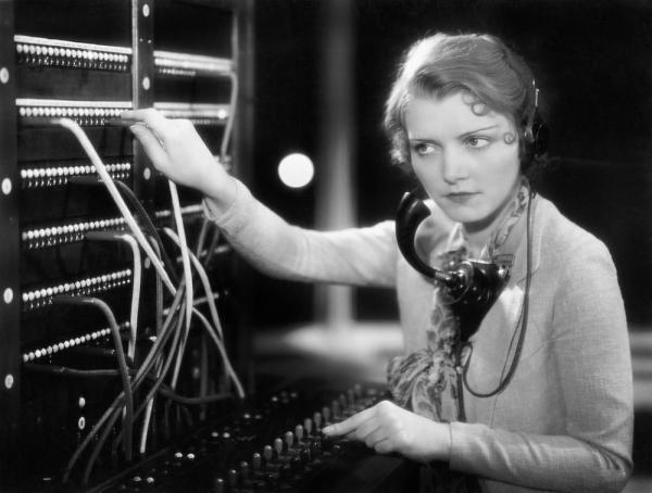 photo of Hanging on the telephone set to be replaced by messaging services image