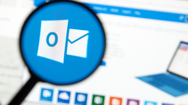 photo of Third-party email apps are about to lose access to Outlook emails image