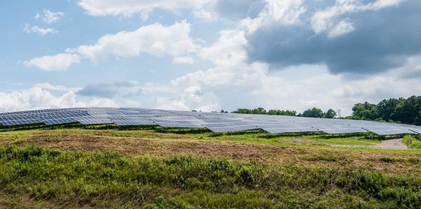US solar tops 11.7 GW in a huge Q3…