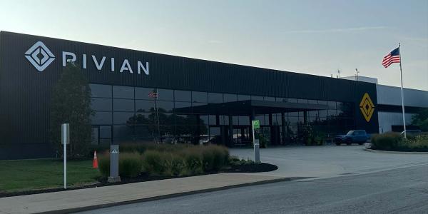 photo of No, the Rivian factory didn’t catch on fire – this is what happened image