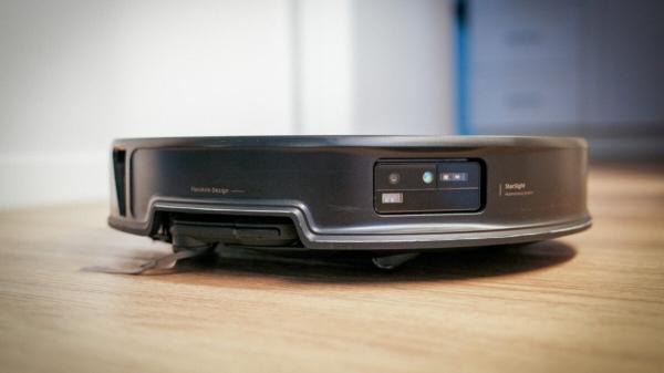 photo of Roborock Saros 20 Review: Jack of All Trades, Master of Most image