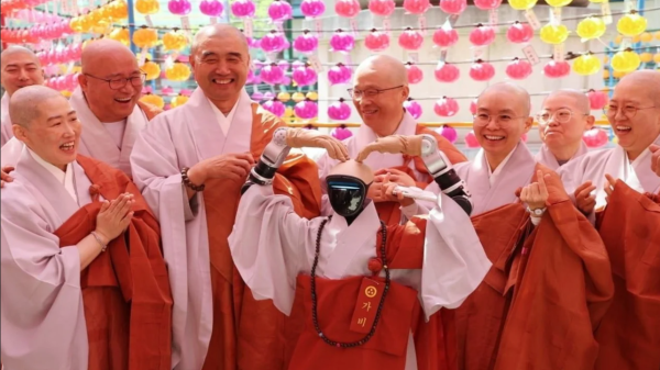 photo of Chinese-born robot becomes world's first android monk as humanoid called Gabi takes vows in South Korea — three more&hellip; image