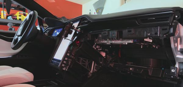 photo of Tesla still has no real plan for Hardware 3 owners promised FSD image