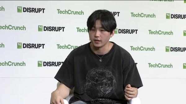 photo of Cluely CEO Roy Lee admits to publicly lying about revenue numbers last year image