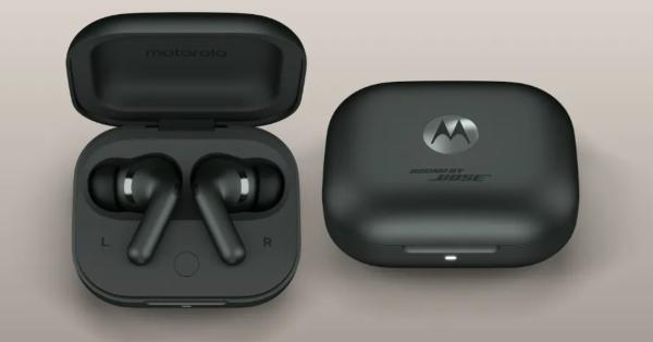 Motorola’s new $130 earbuds are a Bose collab