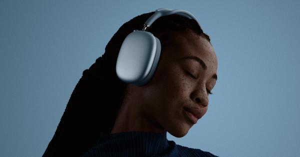 photo of Why is Apple sleeping on the AirPods Max? image