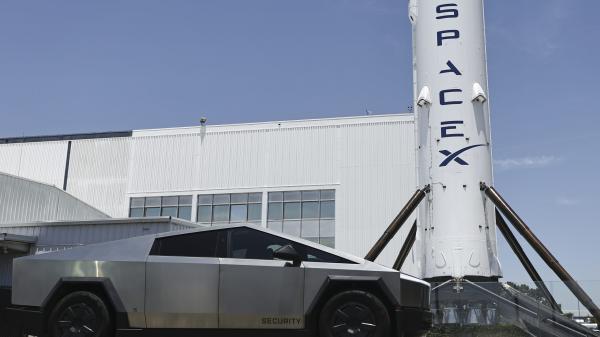 S&P 500 blocks fast SpaceX entry,&hellip;