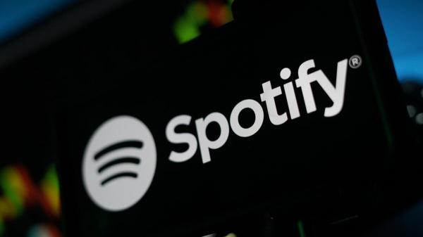 photo of Spotify Will Start Labeling AI Artists on Its Platform Next Month image
